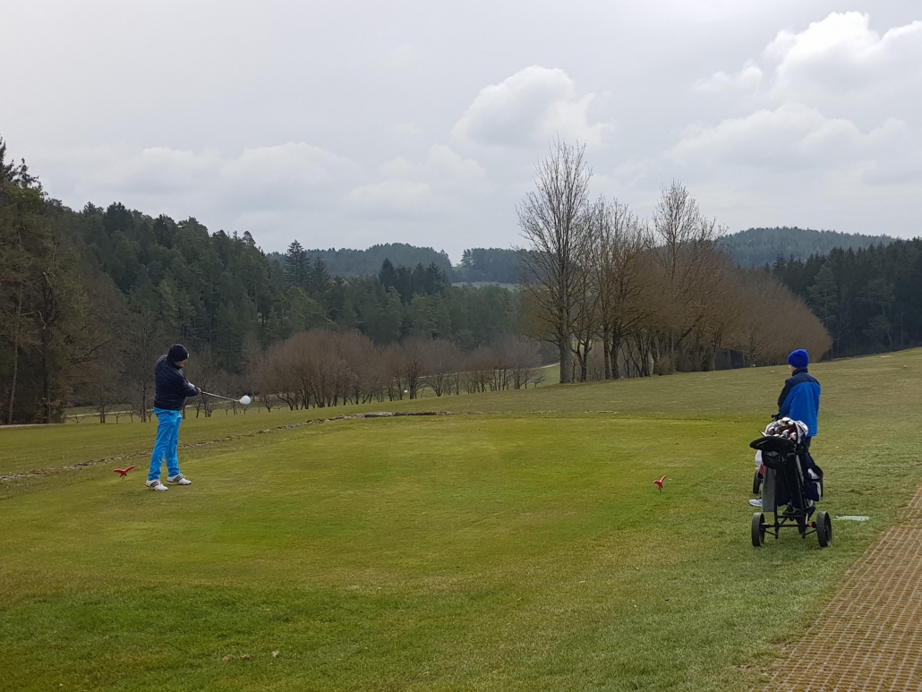 Die Neuen und das Angolfen der Jugend LAUTERHOFEN